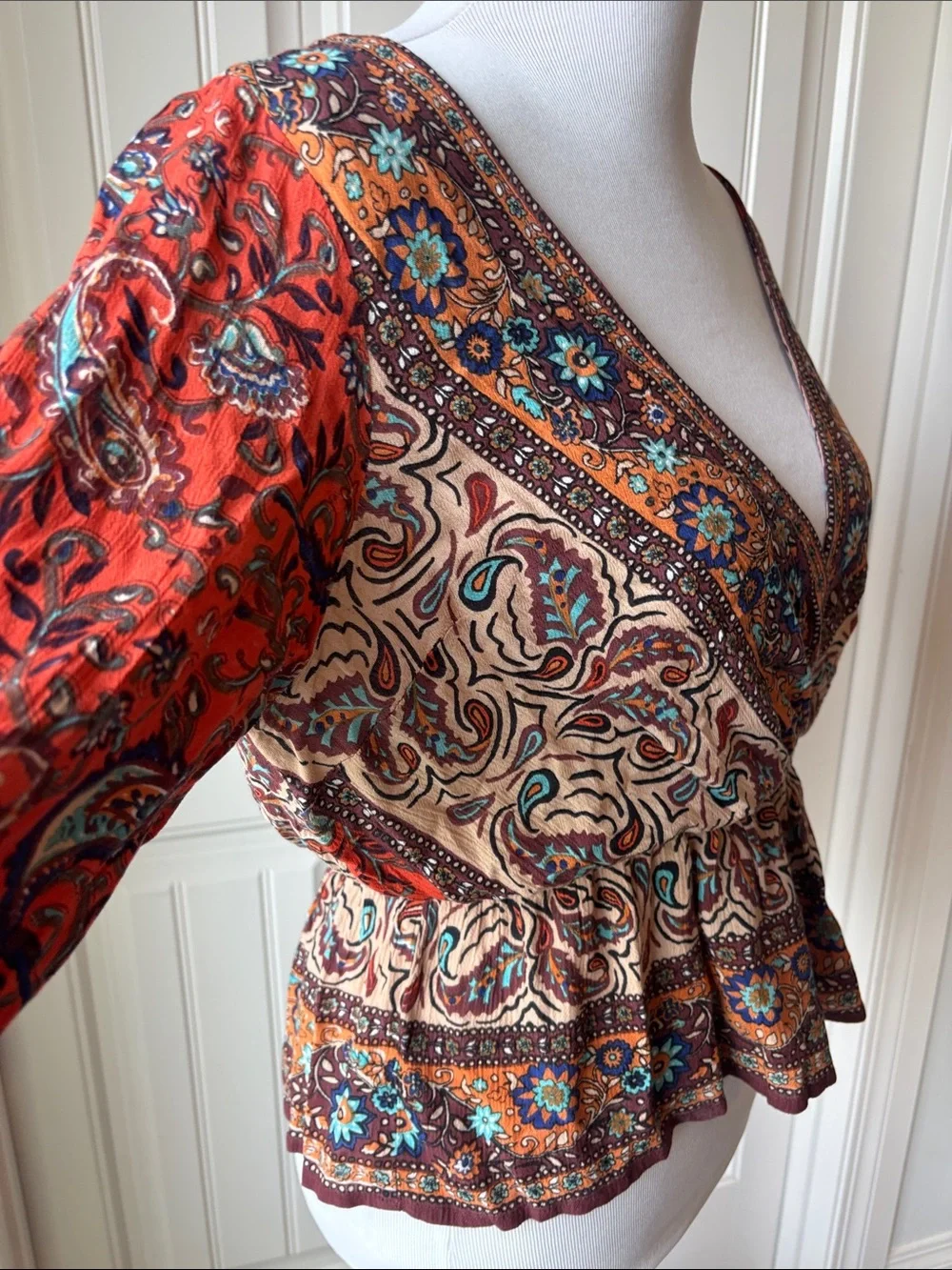 🩷 Free People Multi‑Color Floral Patterned Blouse with Rust & Orange Accents